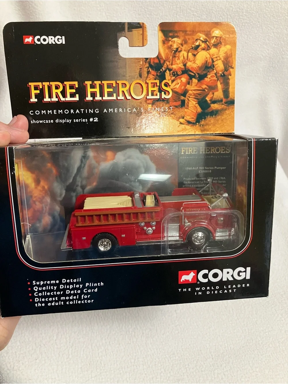 Corgi Fire Heroes 1960 ALF 900 Series Pumper (Bethpage F.D.) diecast model truck